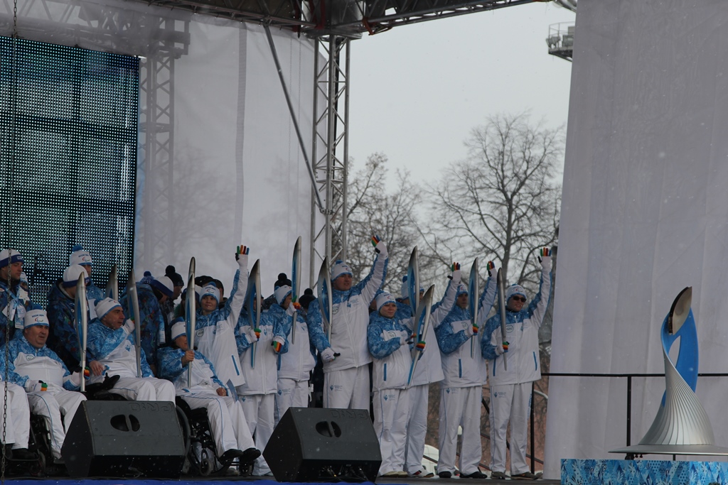 Эстафета Паралимпийского огня в Туле (Валерий Шамота)_2 Эстафета Паралимпийского огня в Туле (Валерий Шамота)_2